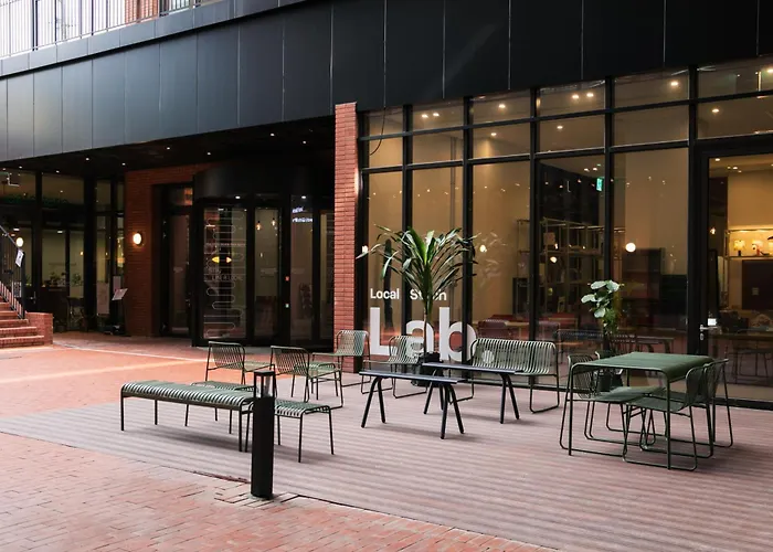 Hongdae Local Stitch Creator Town Seogyo Hotel 3*